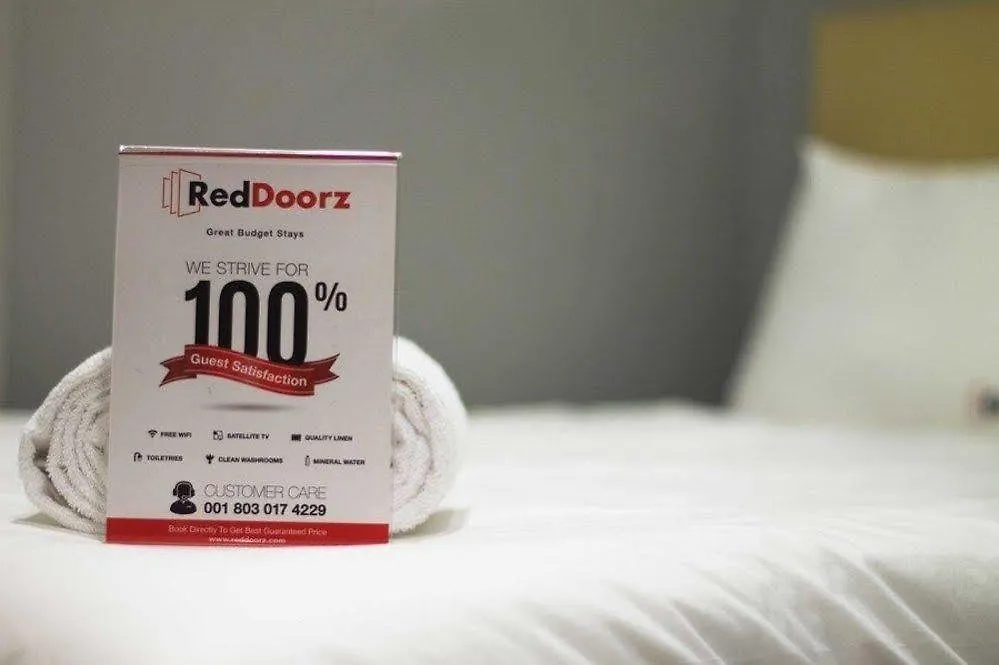 Reddoorz Near Marlboro Hotel Denpasar
